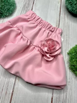 Dievčenská sukňa s ružou