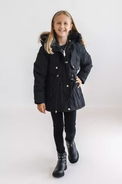 Zimná dievčenská parka s kožušinkou