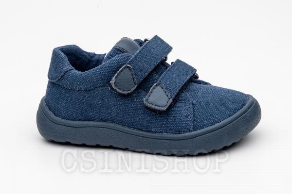 Mezítlábas kislány vászoncipö 